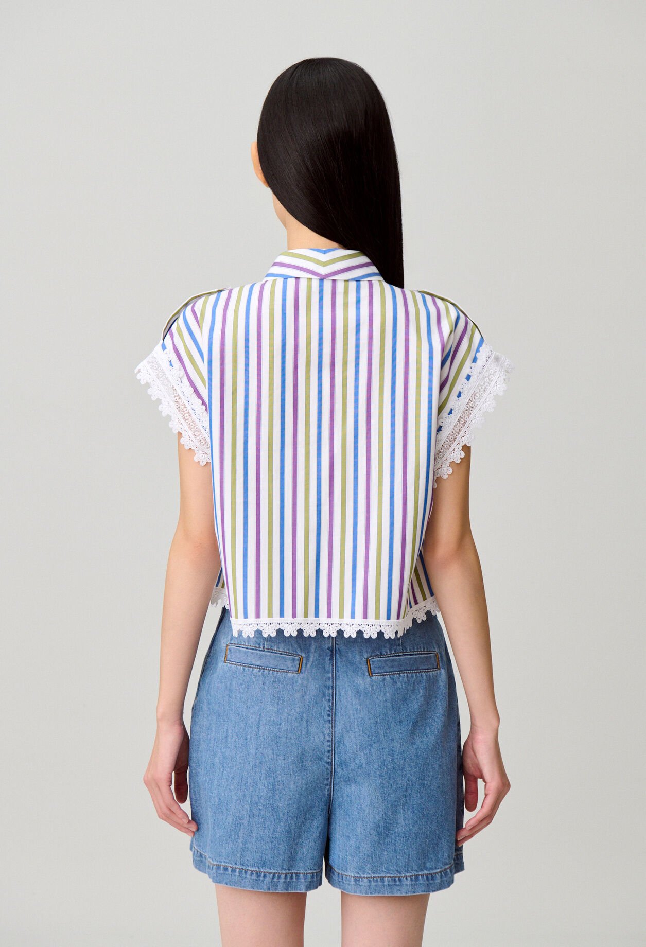 Chemise ray&eacute;e dentelle