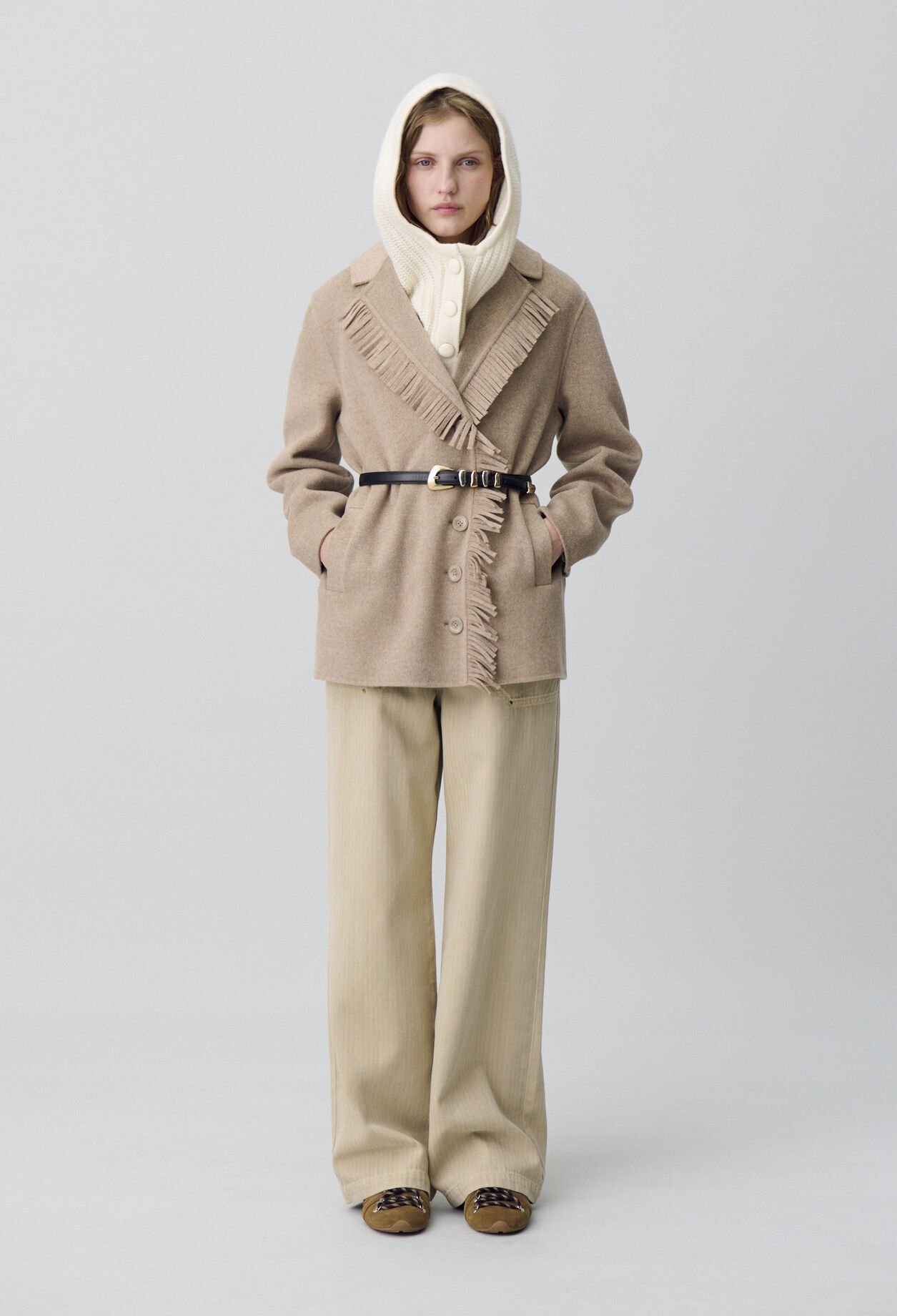 Manteau court laine franges