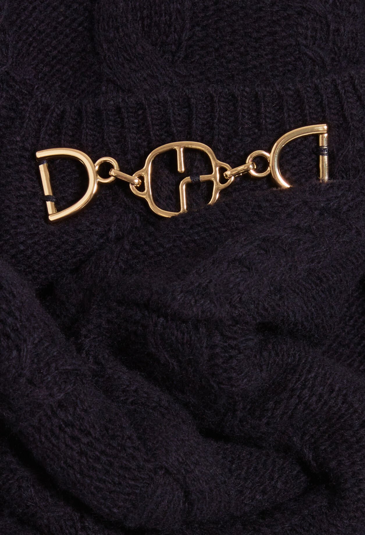 Pull torsadé bleu marine