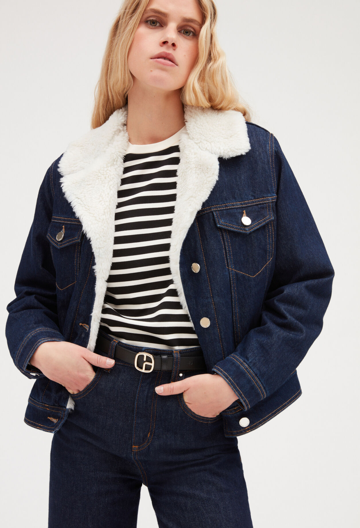 Jean jacket with fur womens clearance