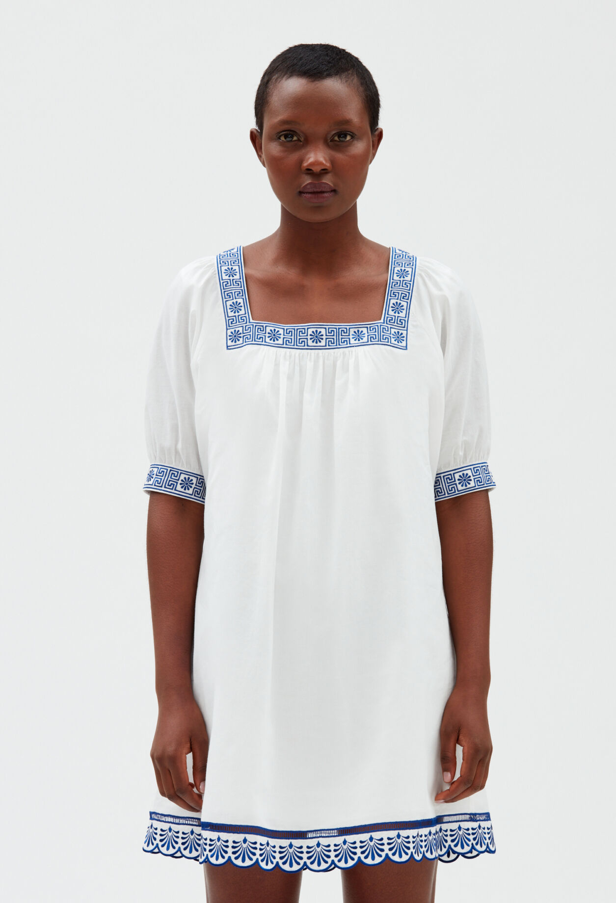 Robe courte écrue