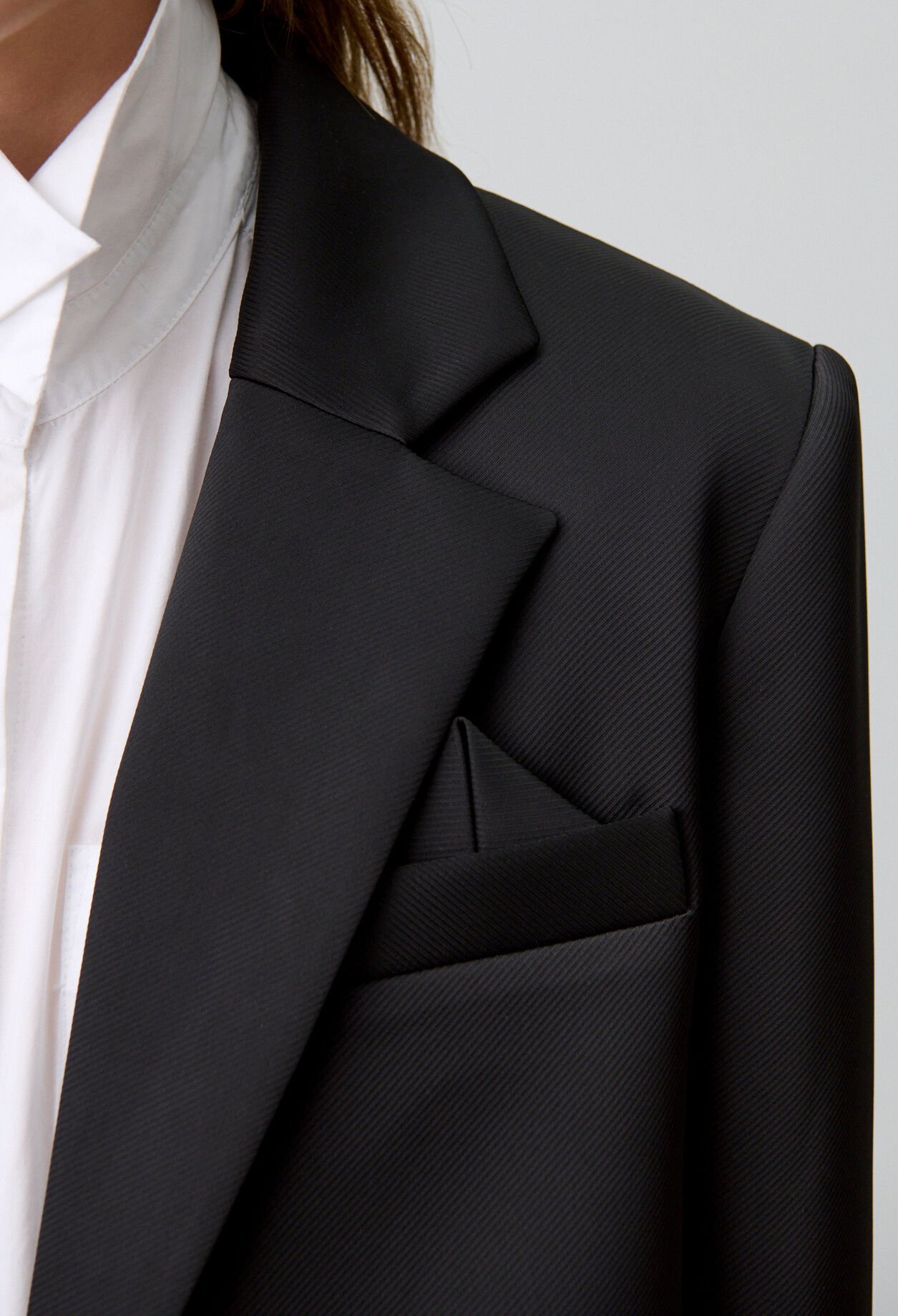 Veste satinée tailleur
