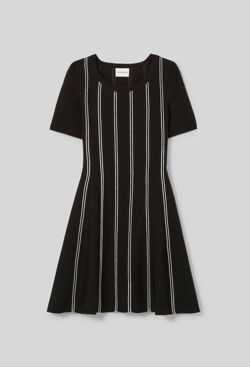 Robe maille courte patineuse