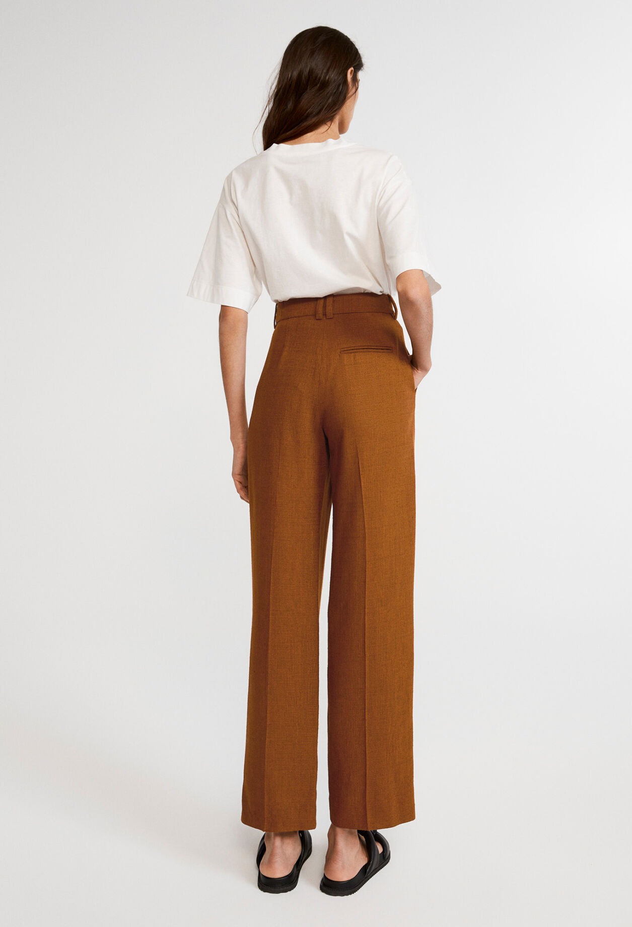Straight fit trousers