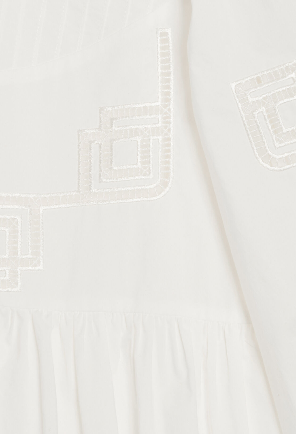 Robe courte coton brodé blanc