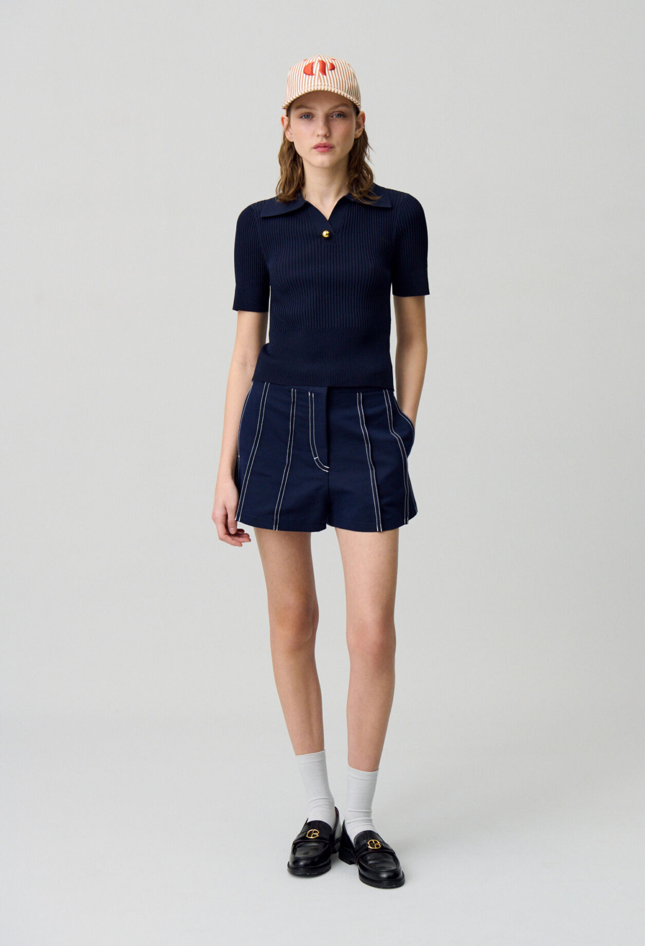 Fine knit top