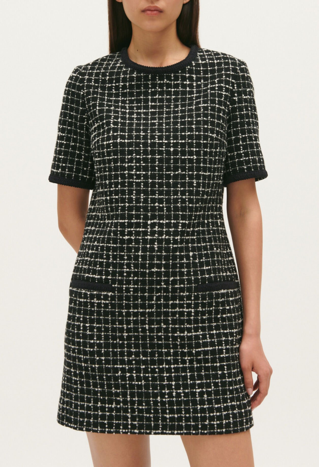 Two-tone short tweed dress