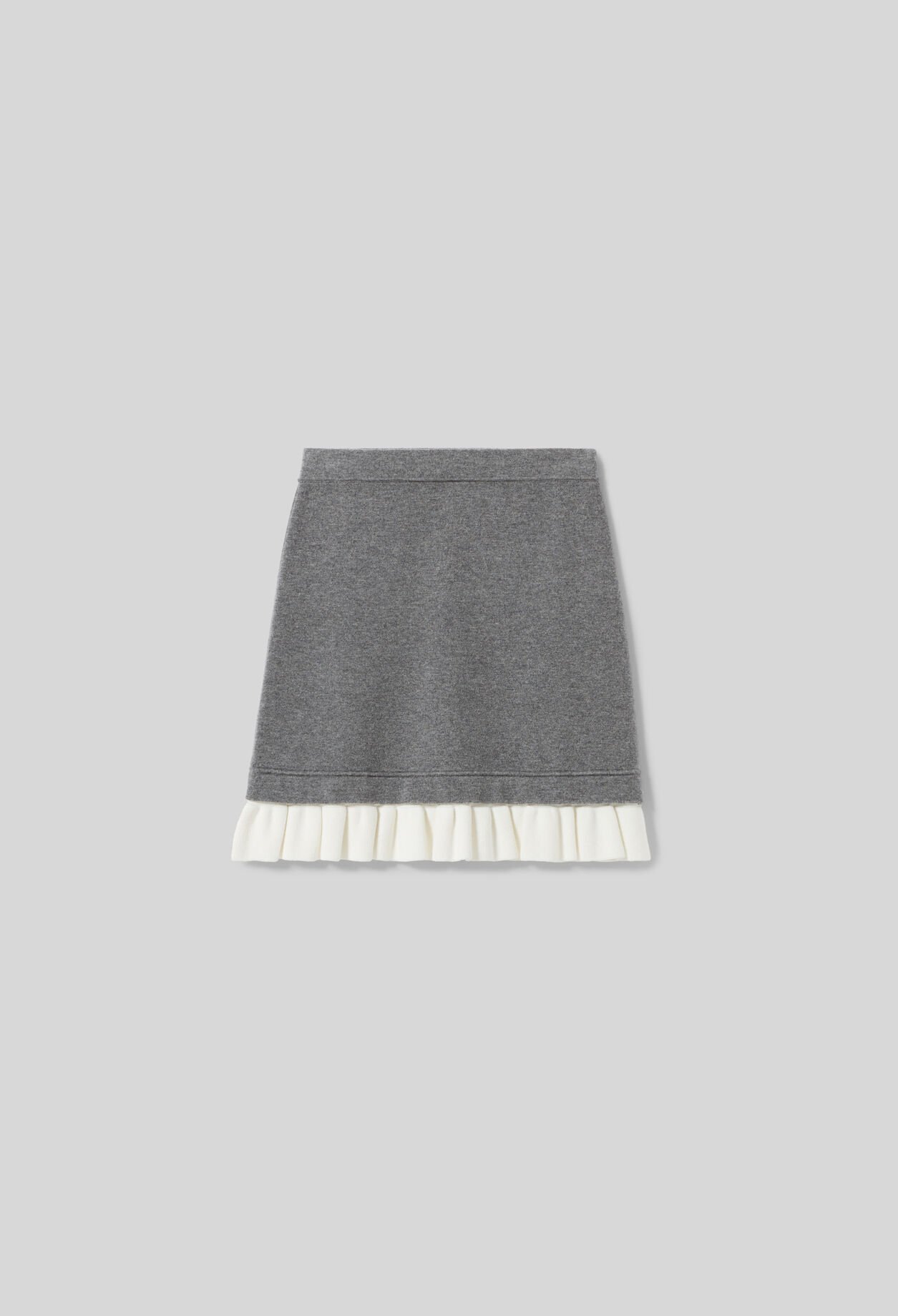 Short Skirt in Fine Knit Fabric
