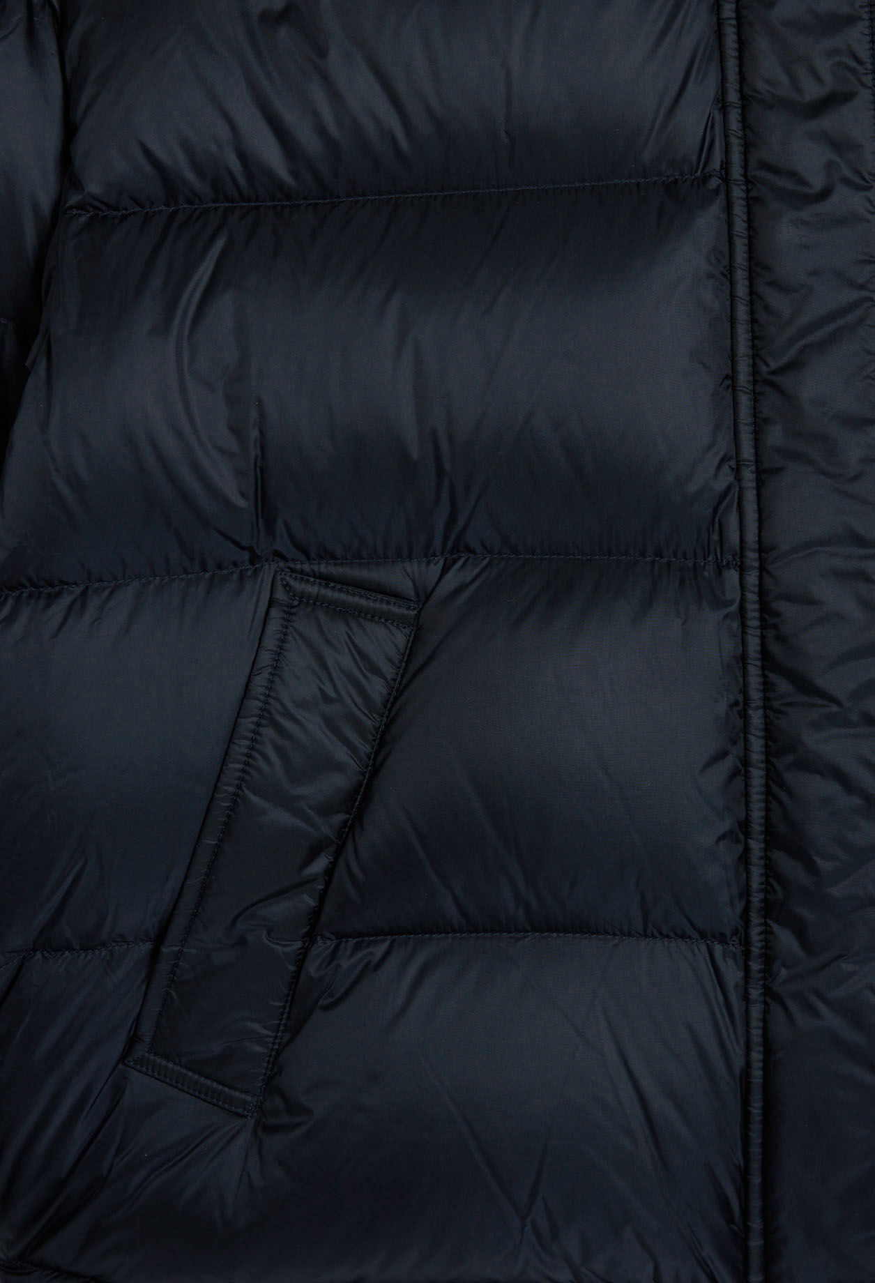 Thick down jacket made from  down