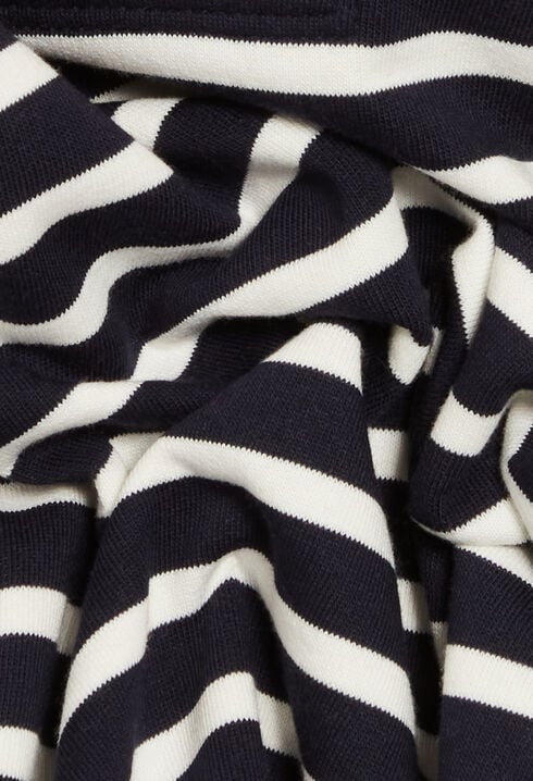 Striped polo collar knitter