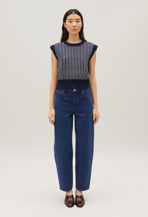 Sleeveless stripy knit jumper
