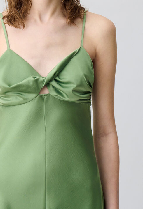 Robe longue satinée