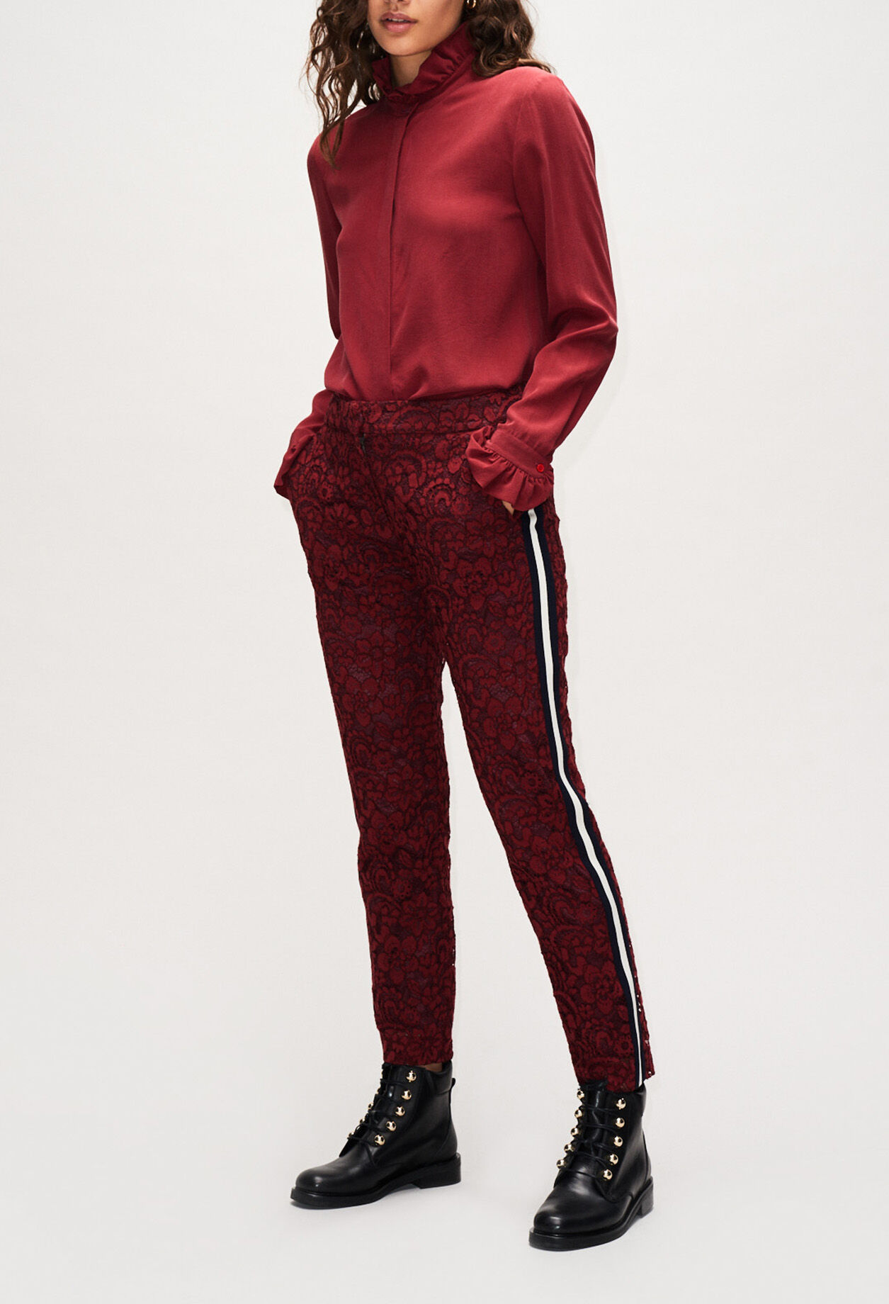 Pantalon dentelle