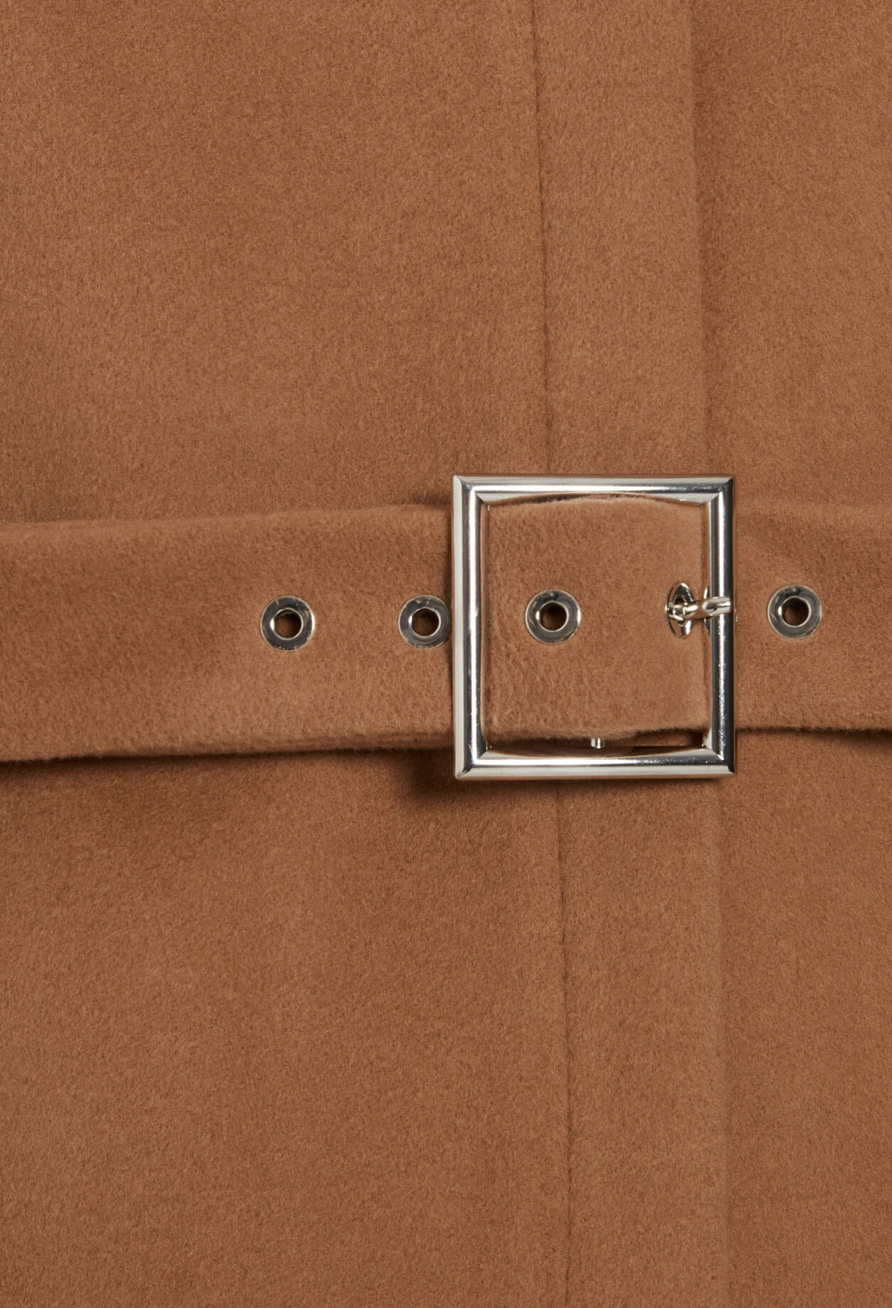 Belted coat in wool and cashmere