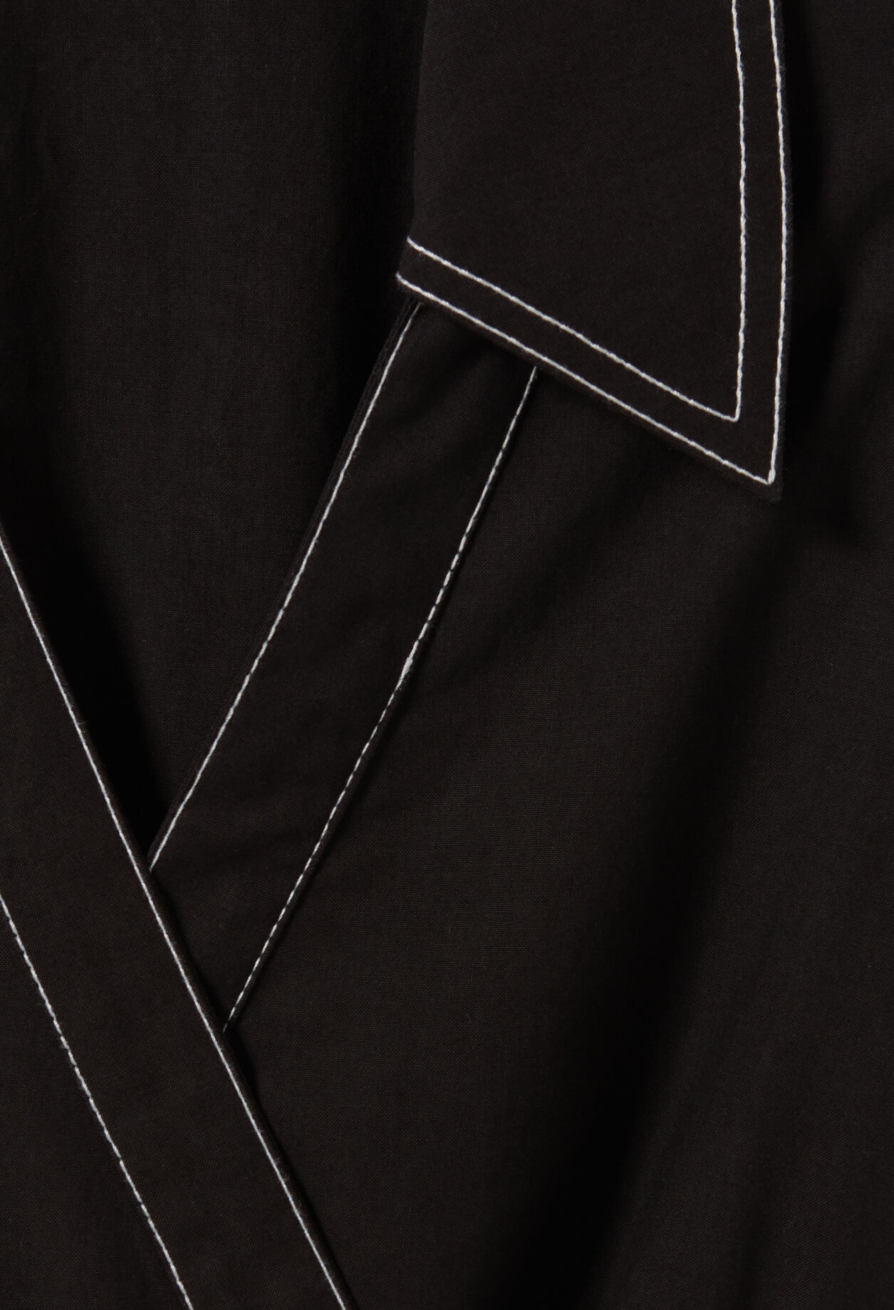 Robe longue ceinturée