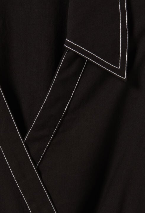 Robe longue ceinturée
