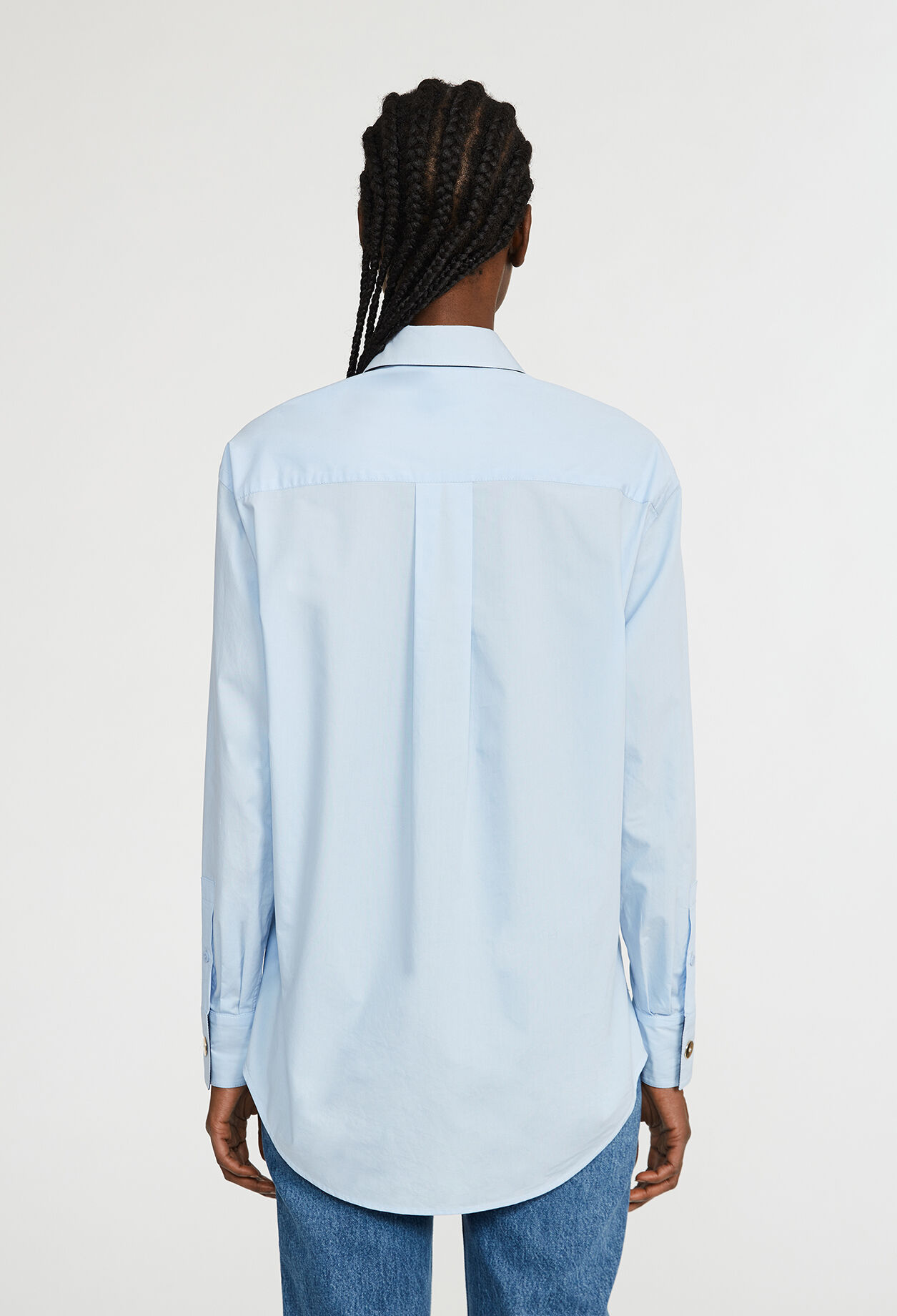 Chemise bleue ciel à manches longues