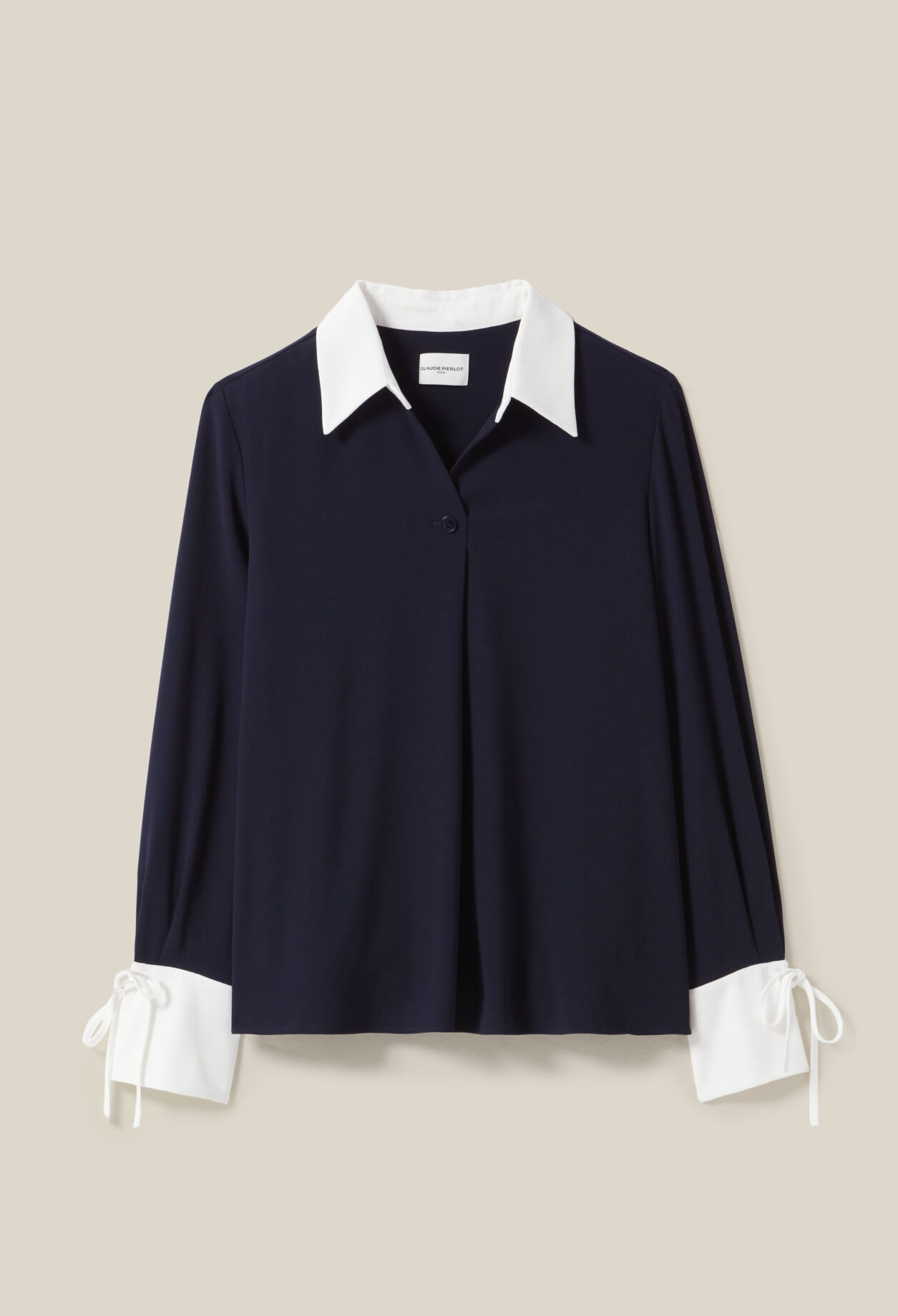 Navy blouse with contrast collar