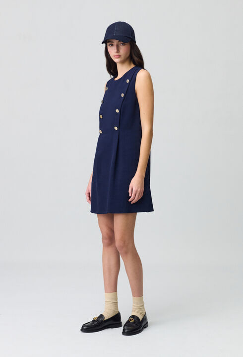 Robe courte ajustée
