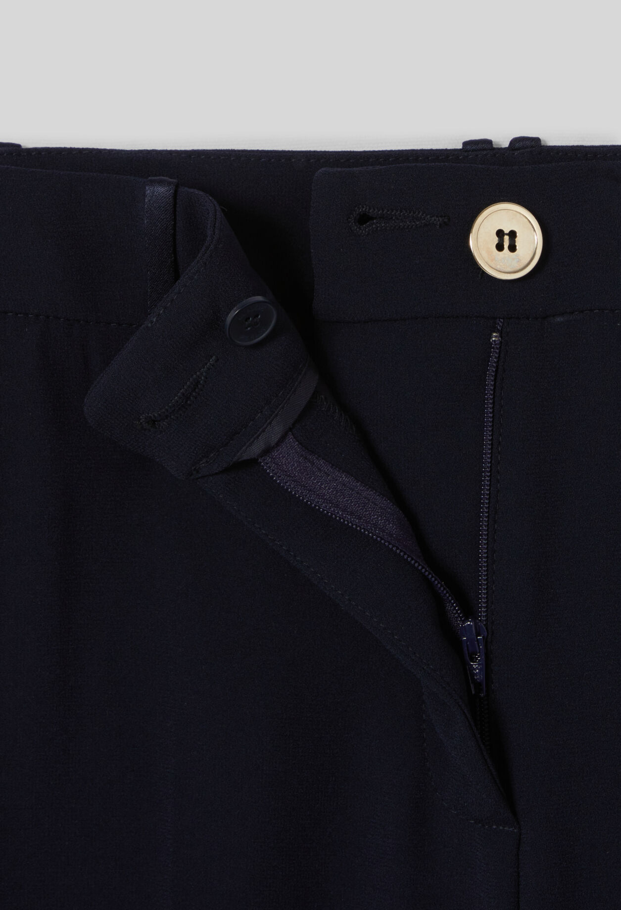 Pantalon tailleur cigarette