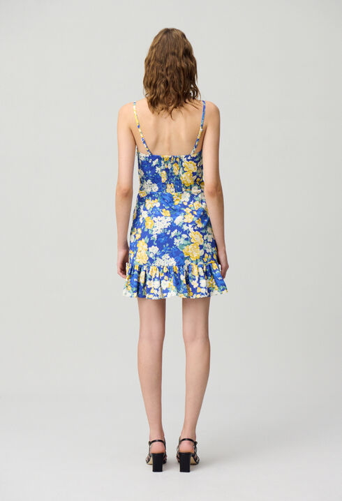 Robe courte volantée