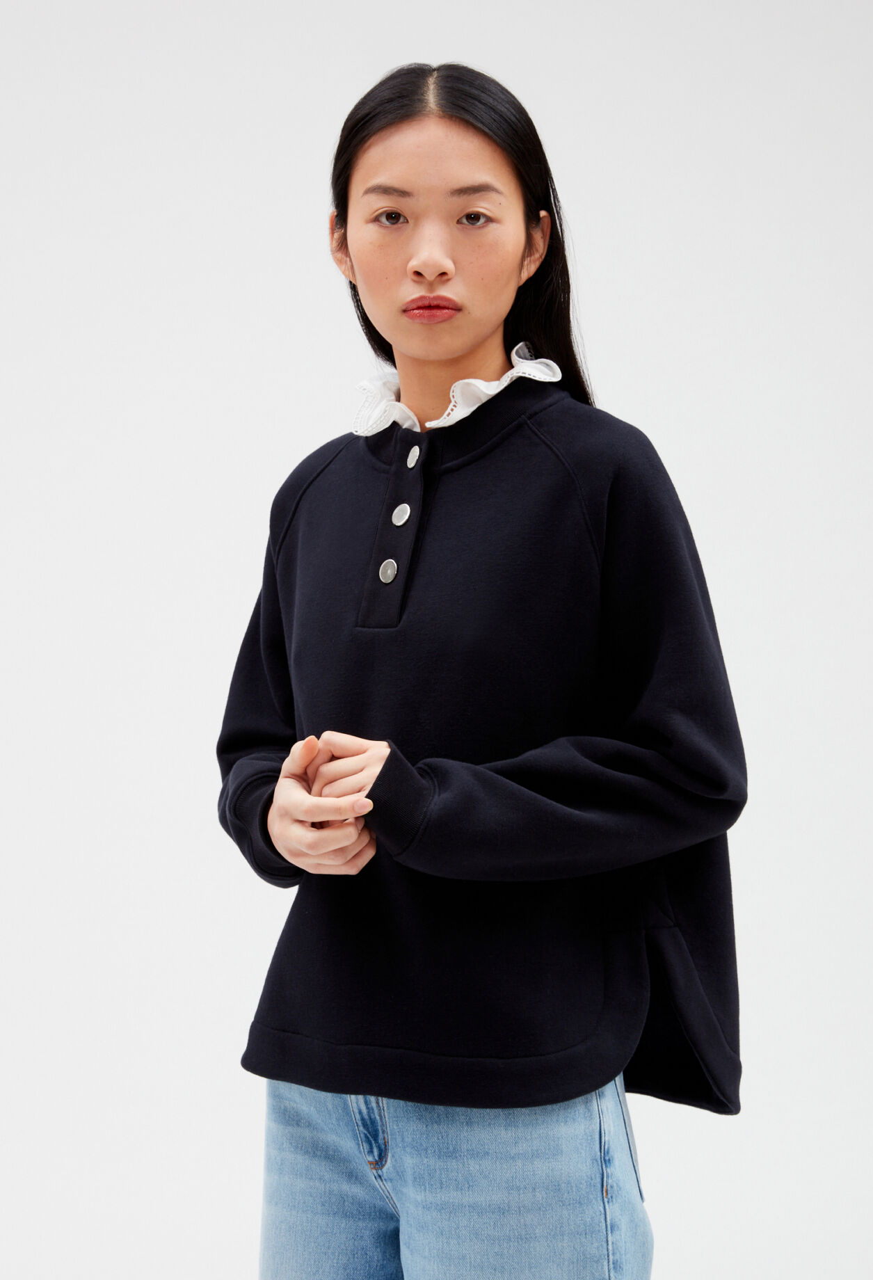 Navy sweatshirt with removable collar