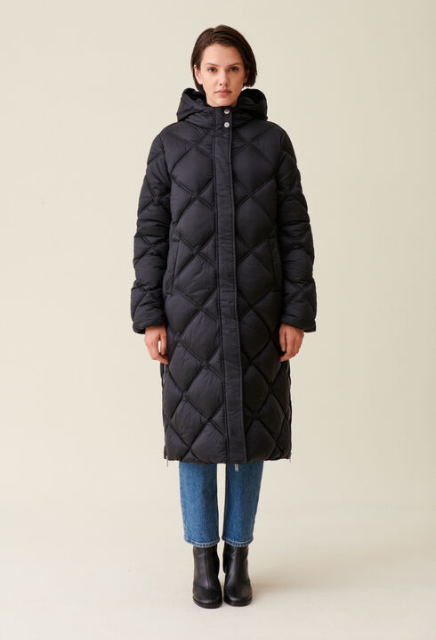 Long quilted hooded puffer coat