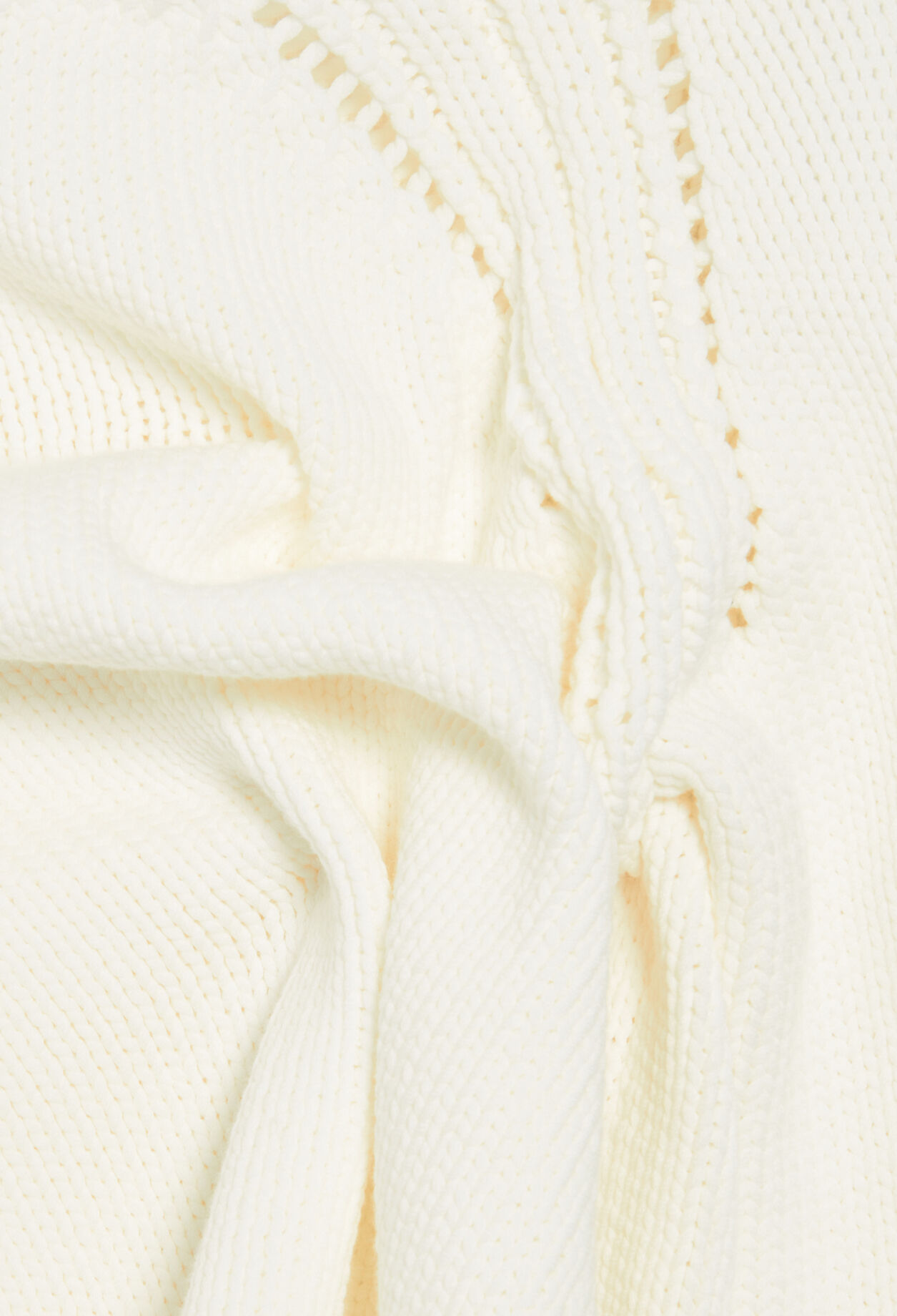 Pull maille broderies écru