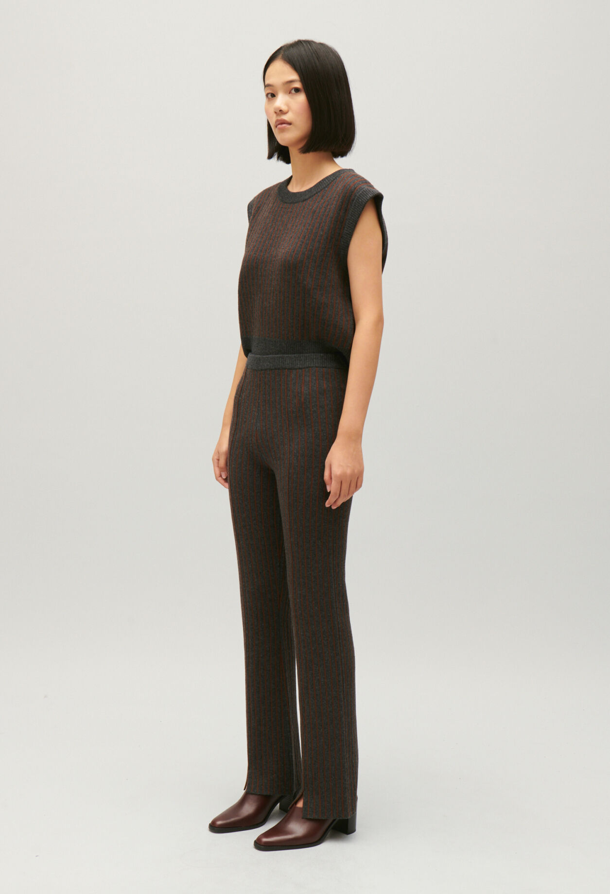 Stripy knit trousers 