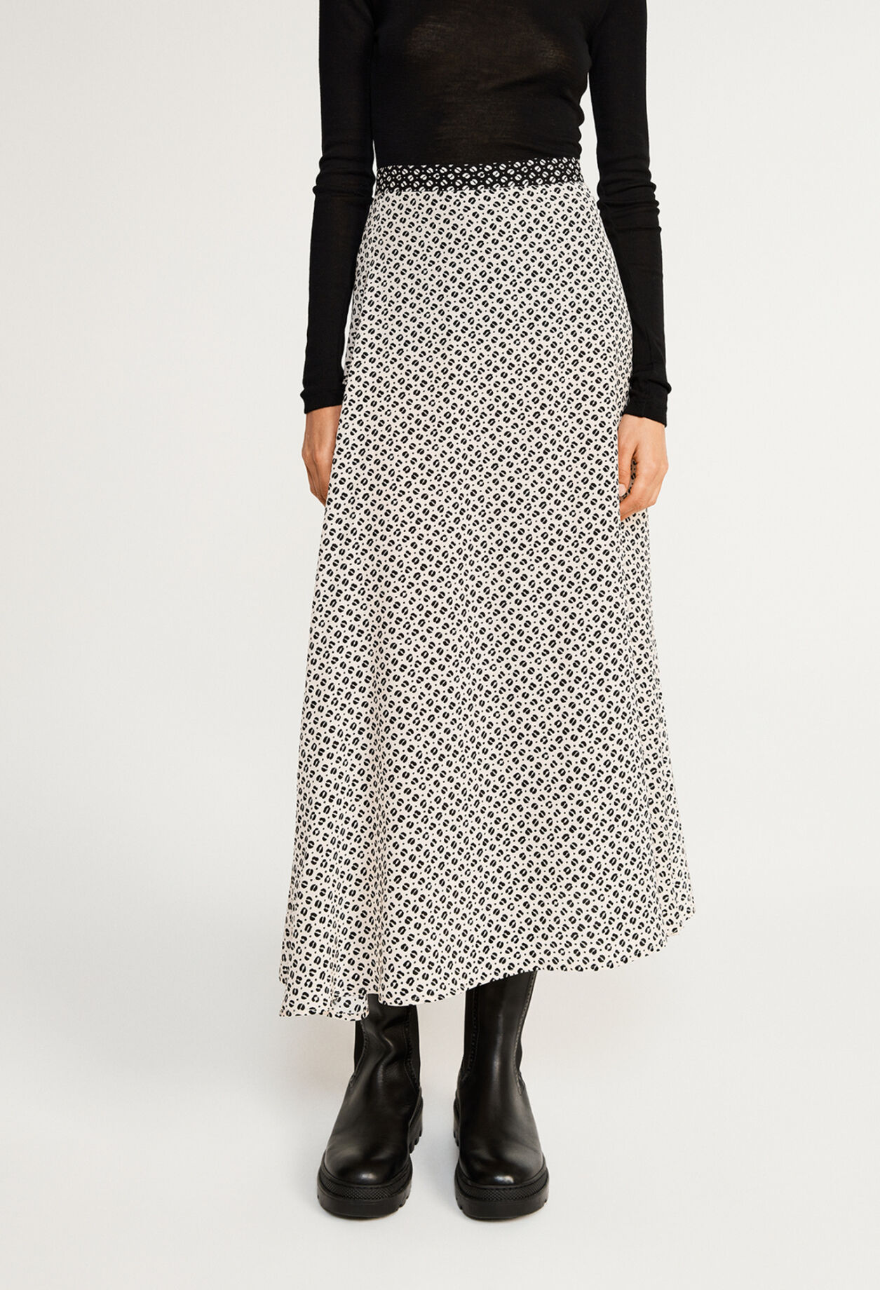 Midi skirt made from