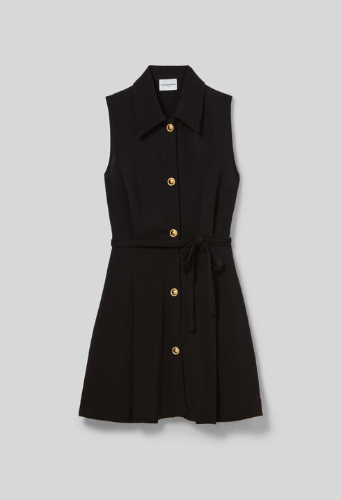 Robe courte sans manches