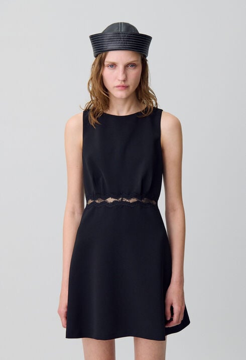 Robe dos nu dentelle