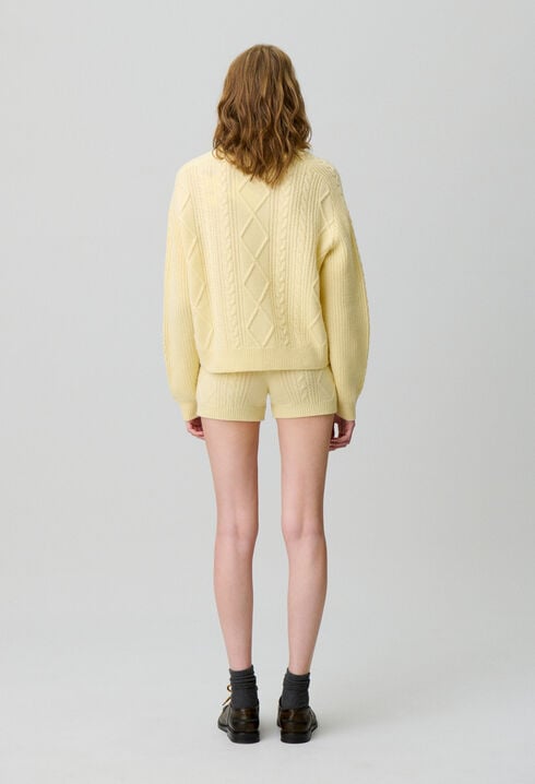 Pull jacquard large