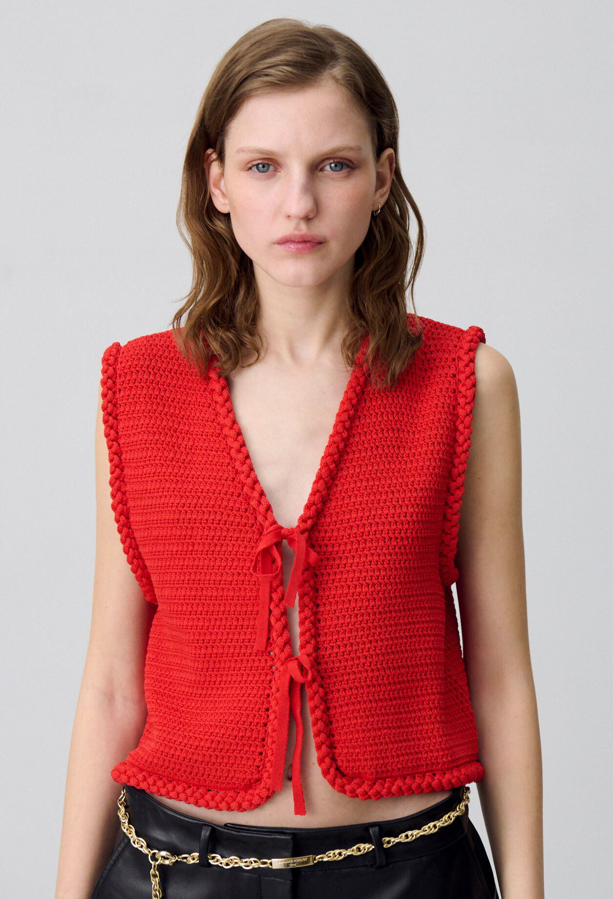 Cardigan en crochet sans manches