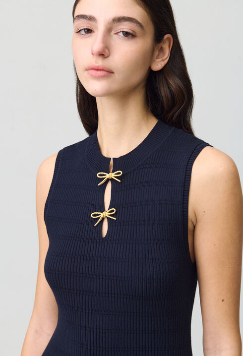 Long knit dress with bows