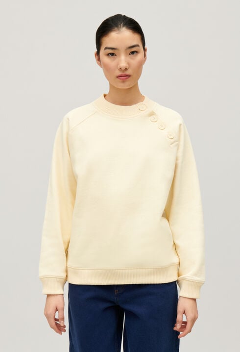Button sweatshirt