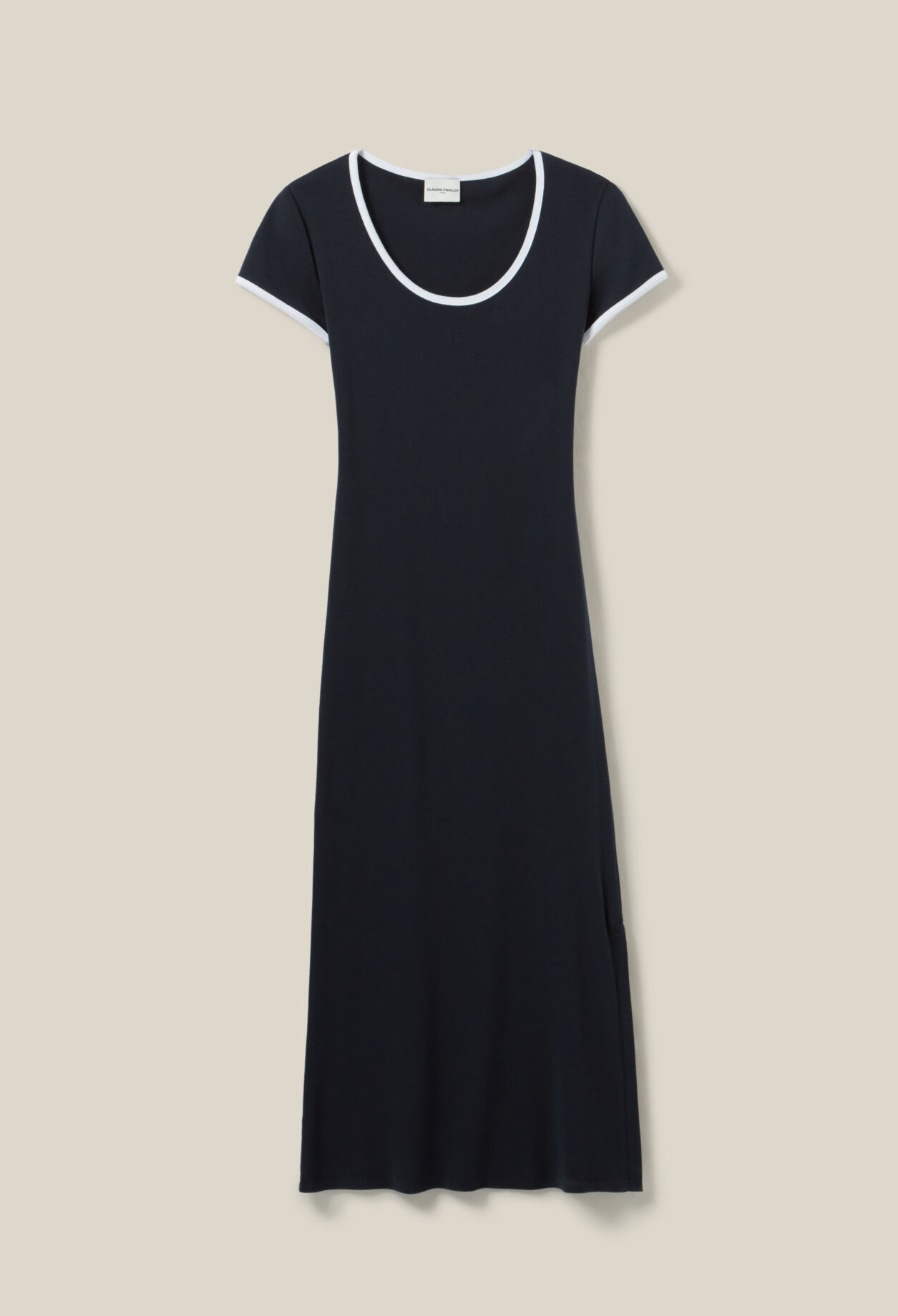 Robe longue près du corps