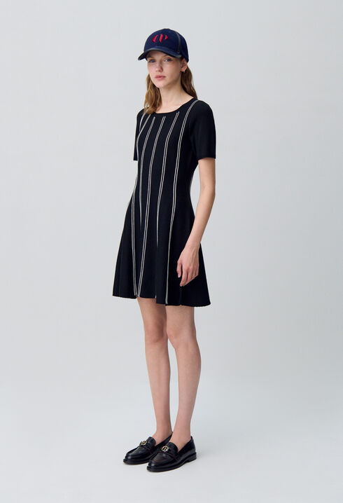 Robe maille courte patineuse