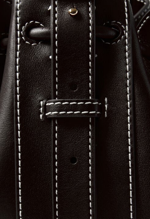 Sac seau cuir
