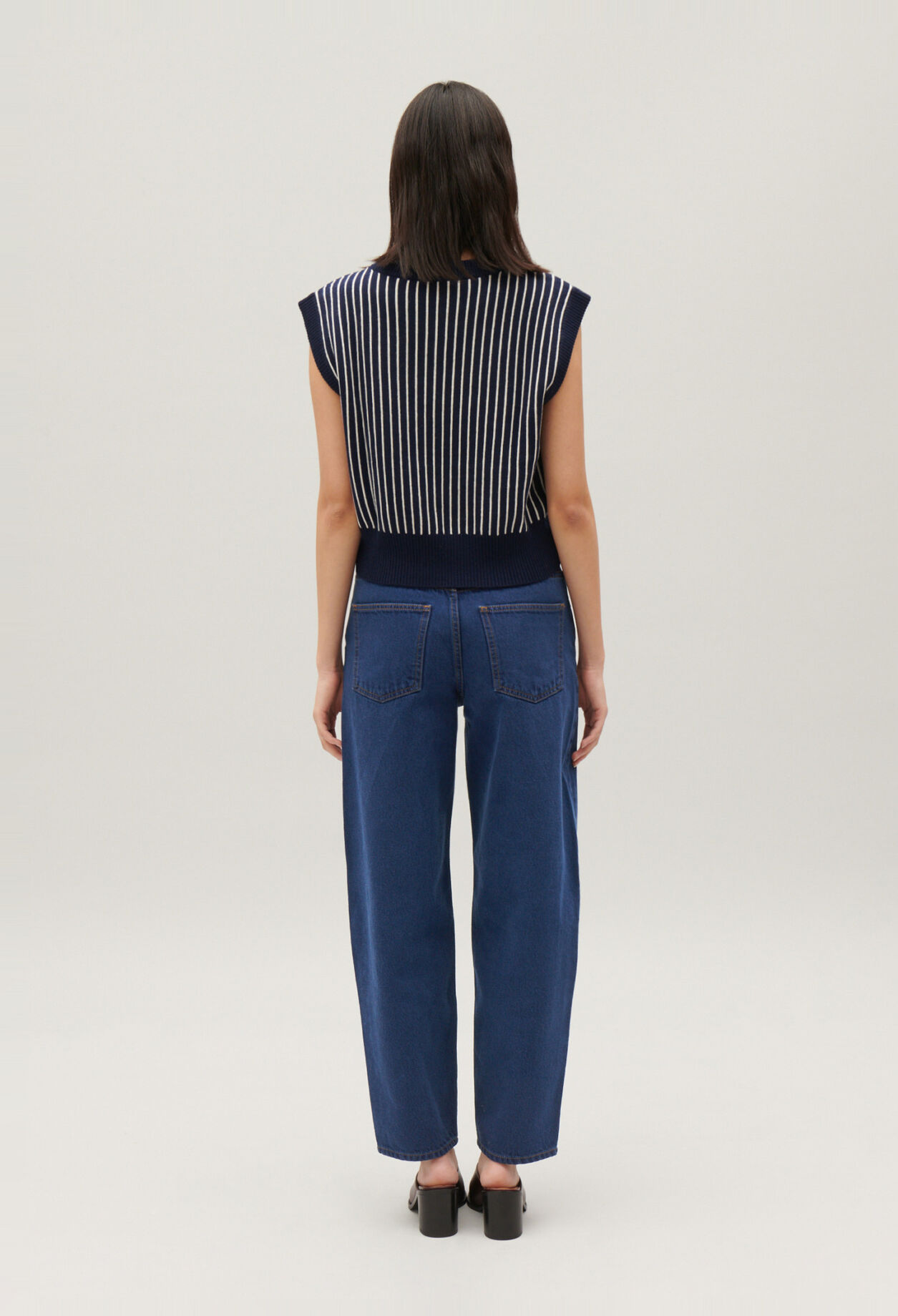 Pull sans manches maille rayée