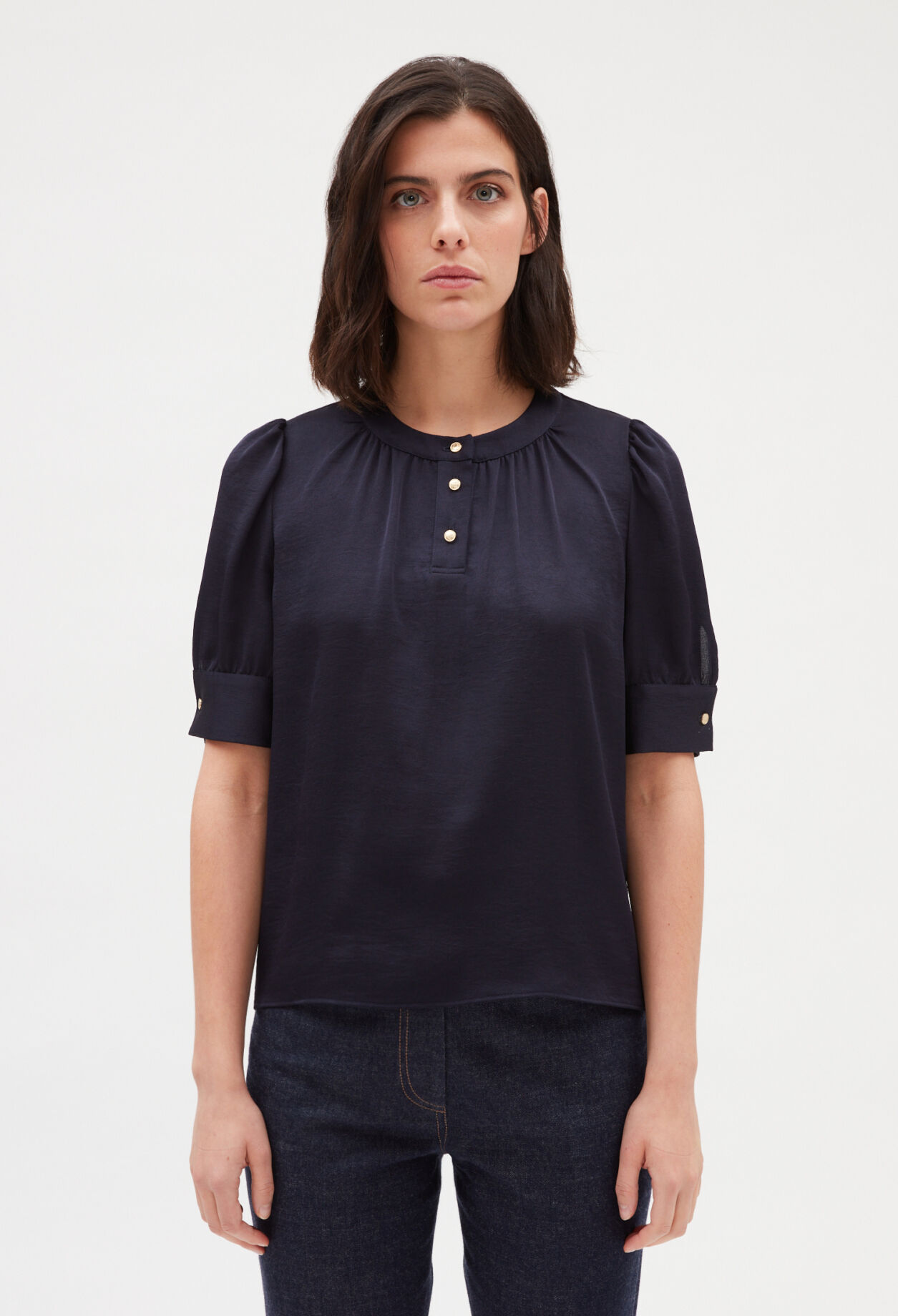 Navy blue short-sleeved blouse