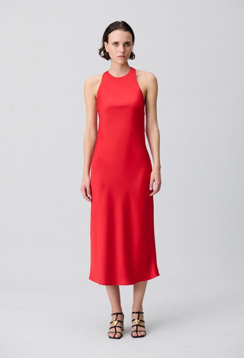 Robe longue satinée dos nu