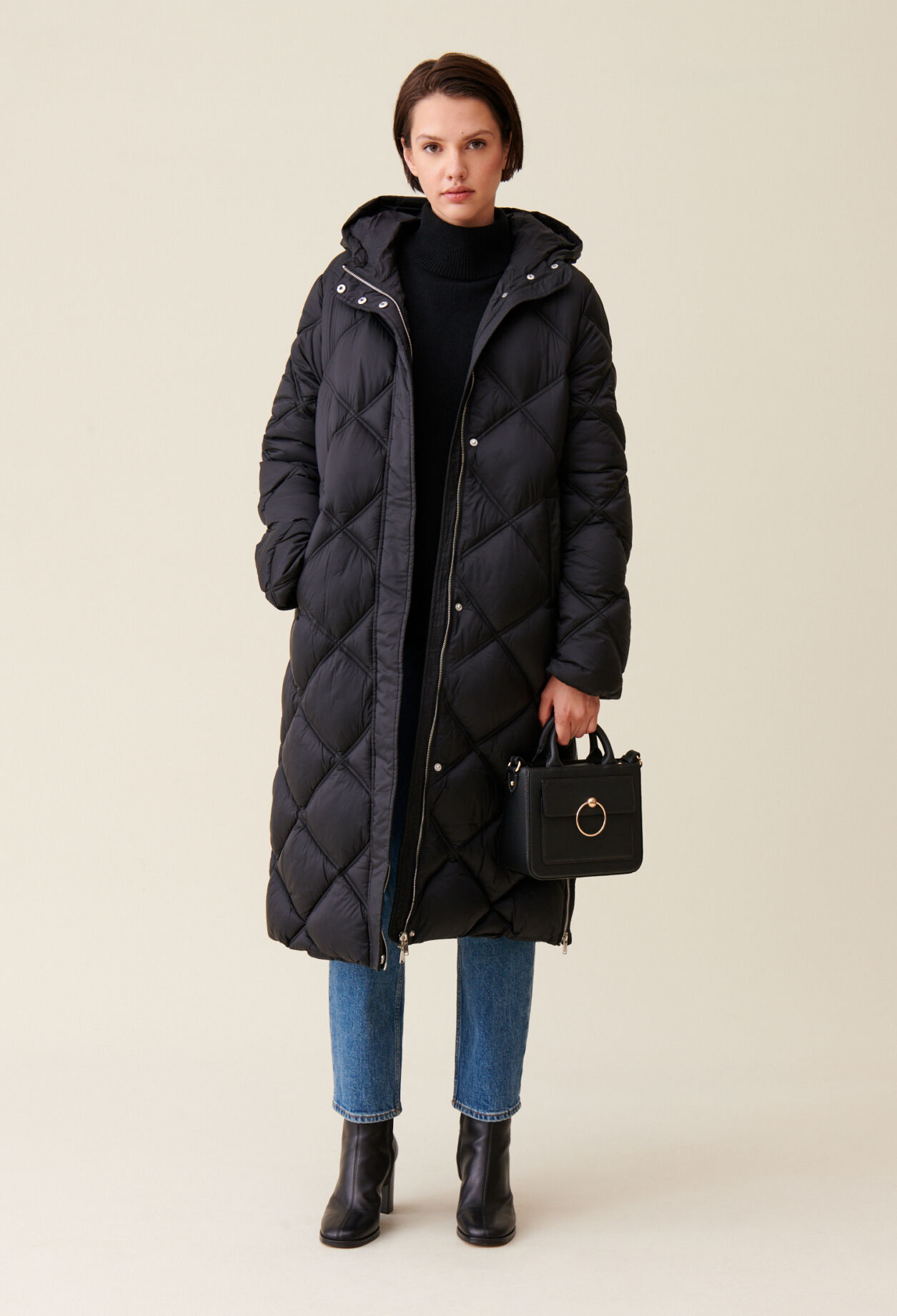 Doudoune longue capuche matelassee pour femme Claudie Pierlot