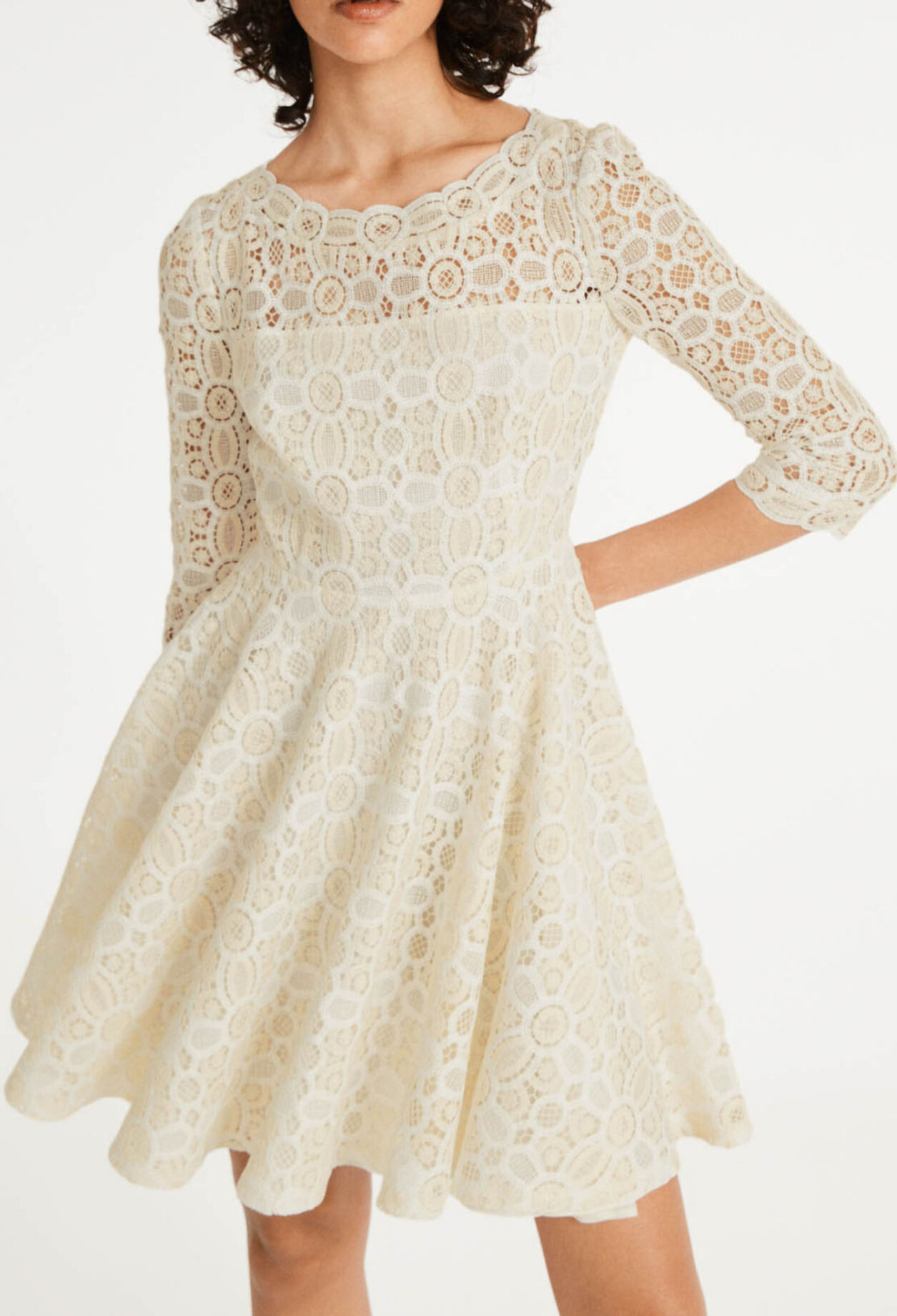 Robe en dentelle