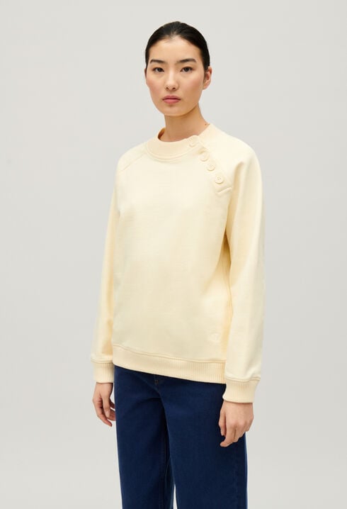Button sweatshirt