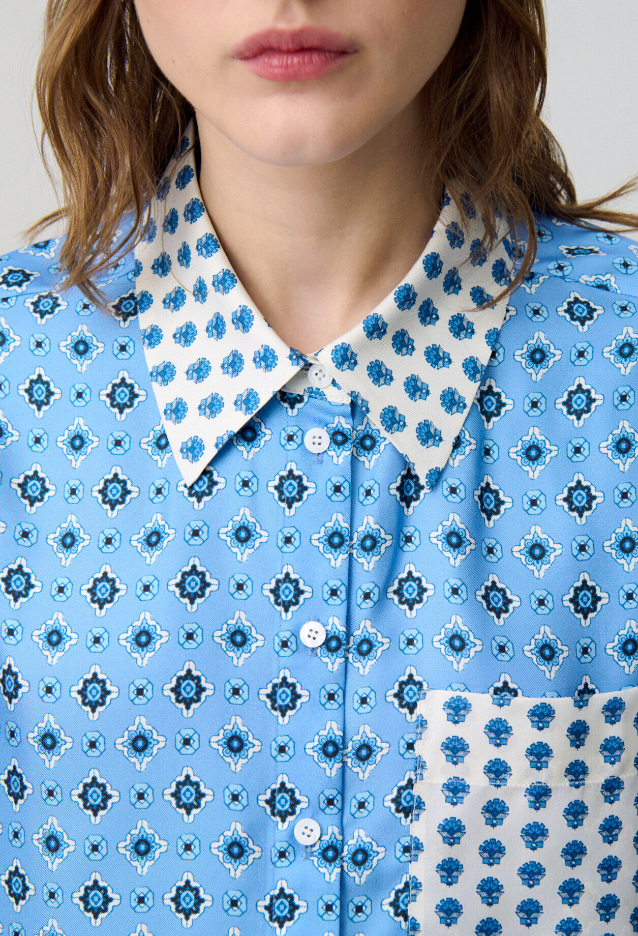 Chemise droite en soie