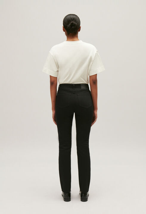 Black skinny jeans