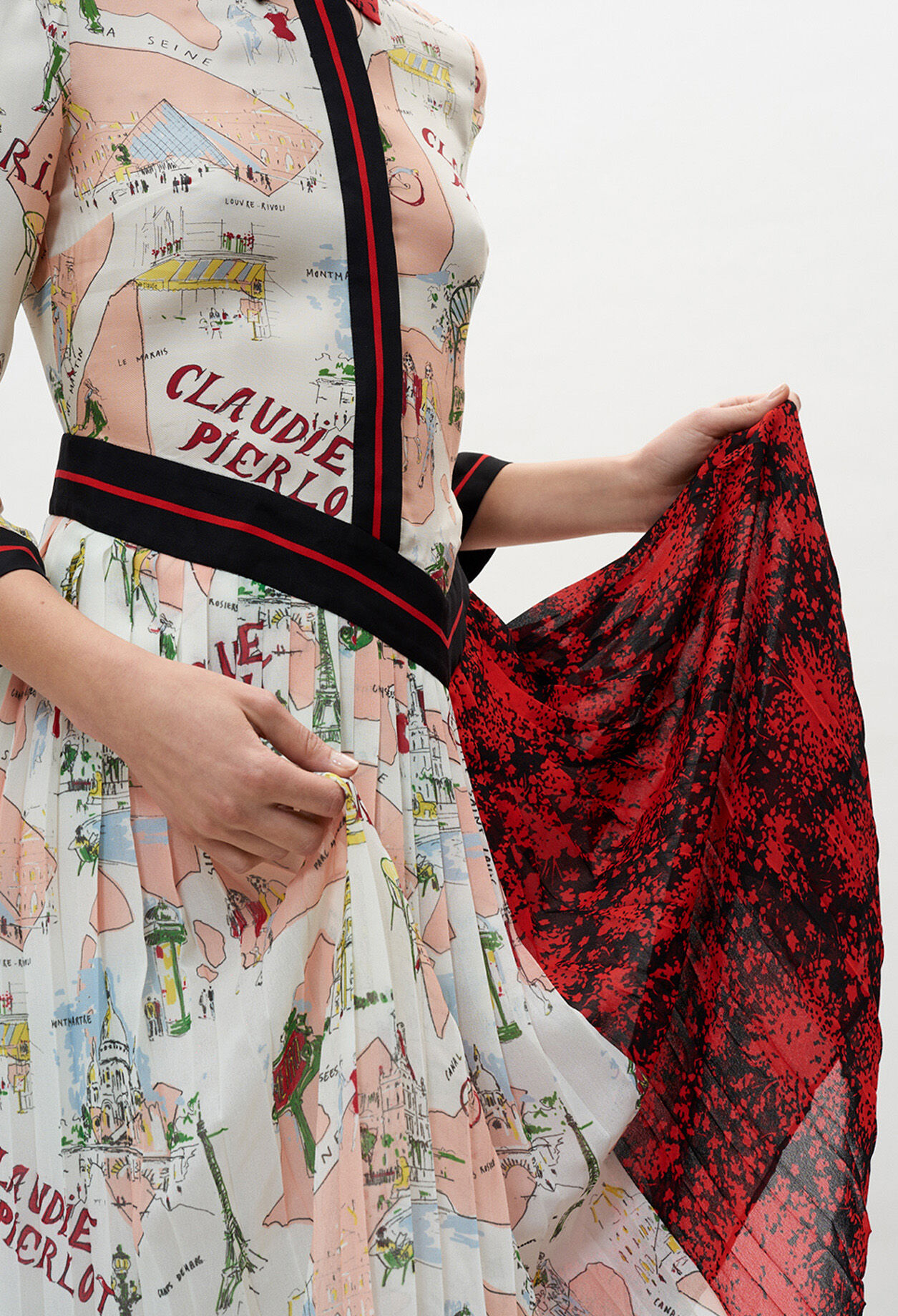 Printed medium-length dress