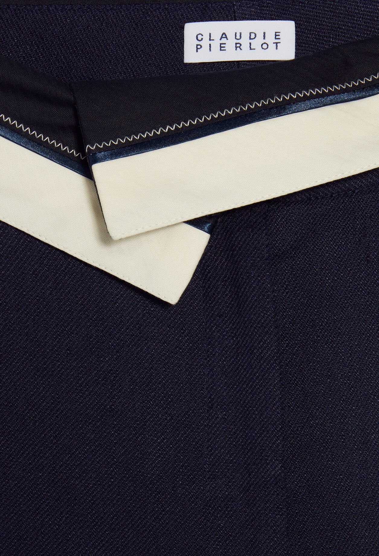 High-rise trousers