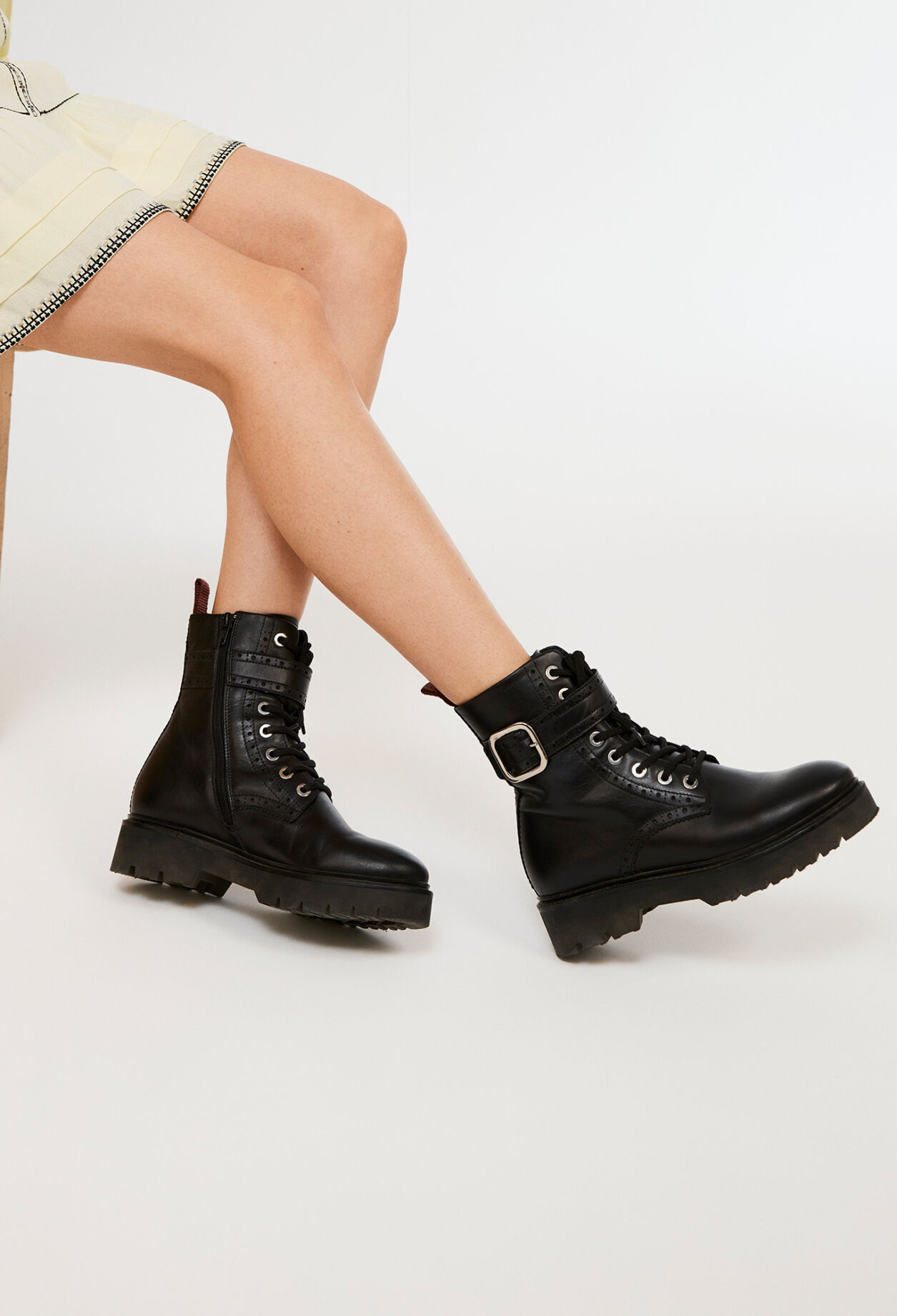 Boots à lacets en cuir responsable